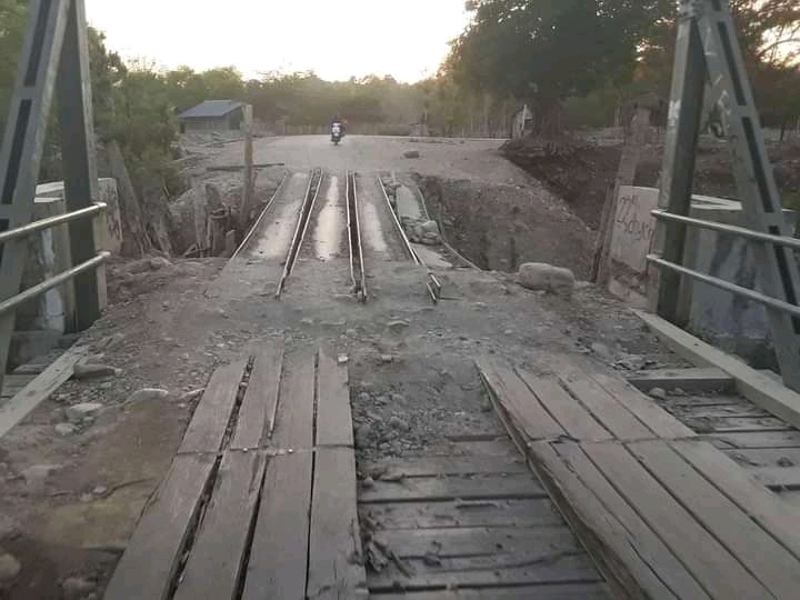 Jembatan Noebunu di TTS Rusak Berat Bertahun-tahun, Siapa Peduli?