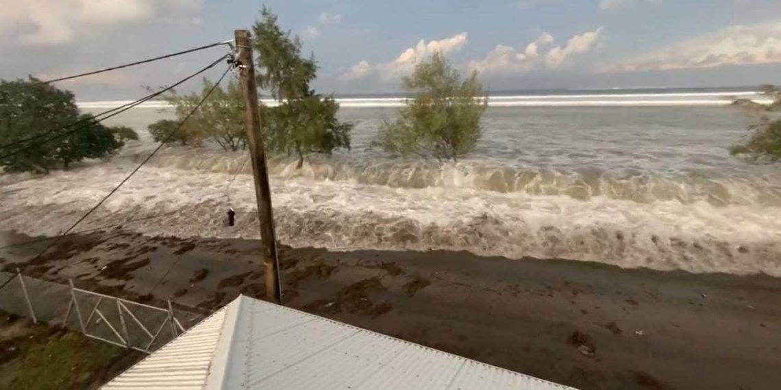 Tsunami Tonga, Kondisi 5 WNI Belum Diketahui