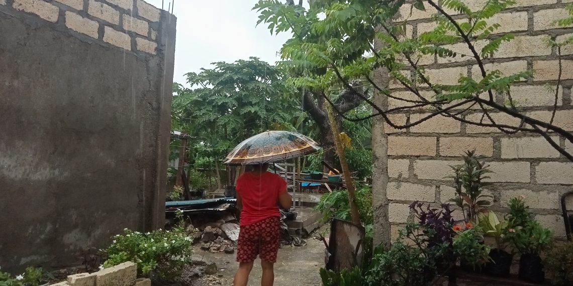 Hujan di Kota Kupang, NTT (foto: KatongNTT/Joe)