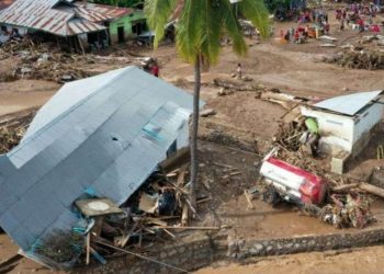 Banyak rumah warga yang rusak akibat badai Seroja (ANTARA/Aditya Pradana Putra)