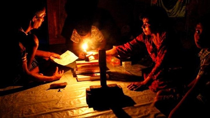 Ilustrasi: Sejumlah desa di Provinsi NTT belum dialiri listrik dari PLN (pasardana.id)