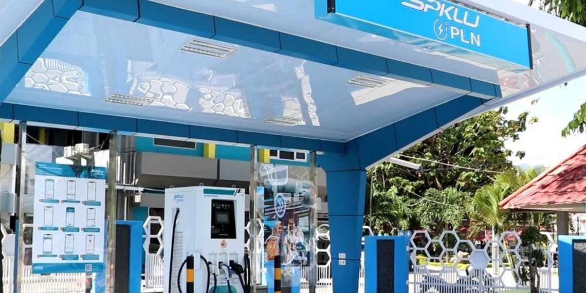 Stasiun pengisi kendaraan listrik umum (dok. PLN)