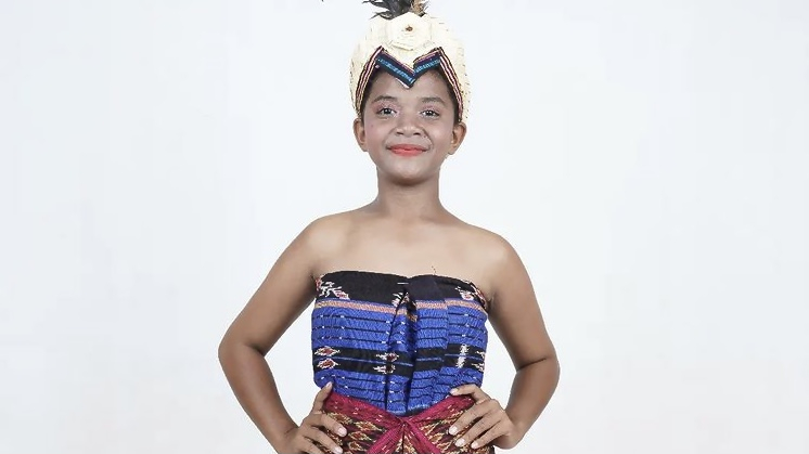 Kisah Remaja Lembata Memilih Jadi Penari Tradisional NTT