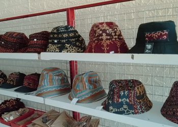 Usaha Asesoris UMKM Kristiaan Emanuel di Maumere
