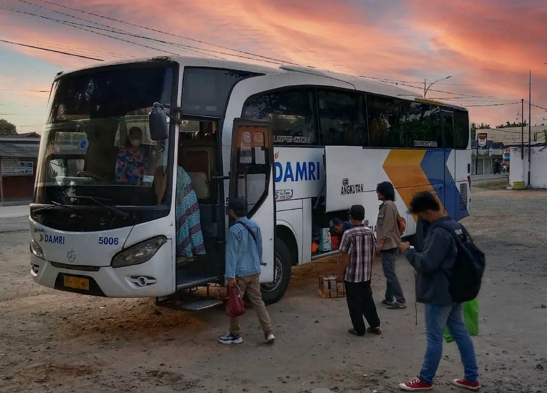 Timor Leste Pesan Bus dari Cina Untuk Rute Dili – Kupang