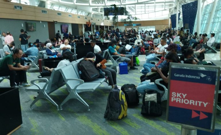 Pemilik Ponsel Terbakar dalam Kabin Lion Air Diizinkan Lanjutkan Perjalanan