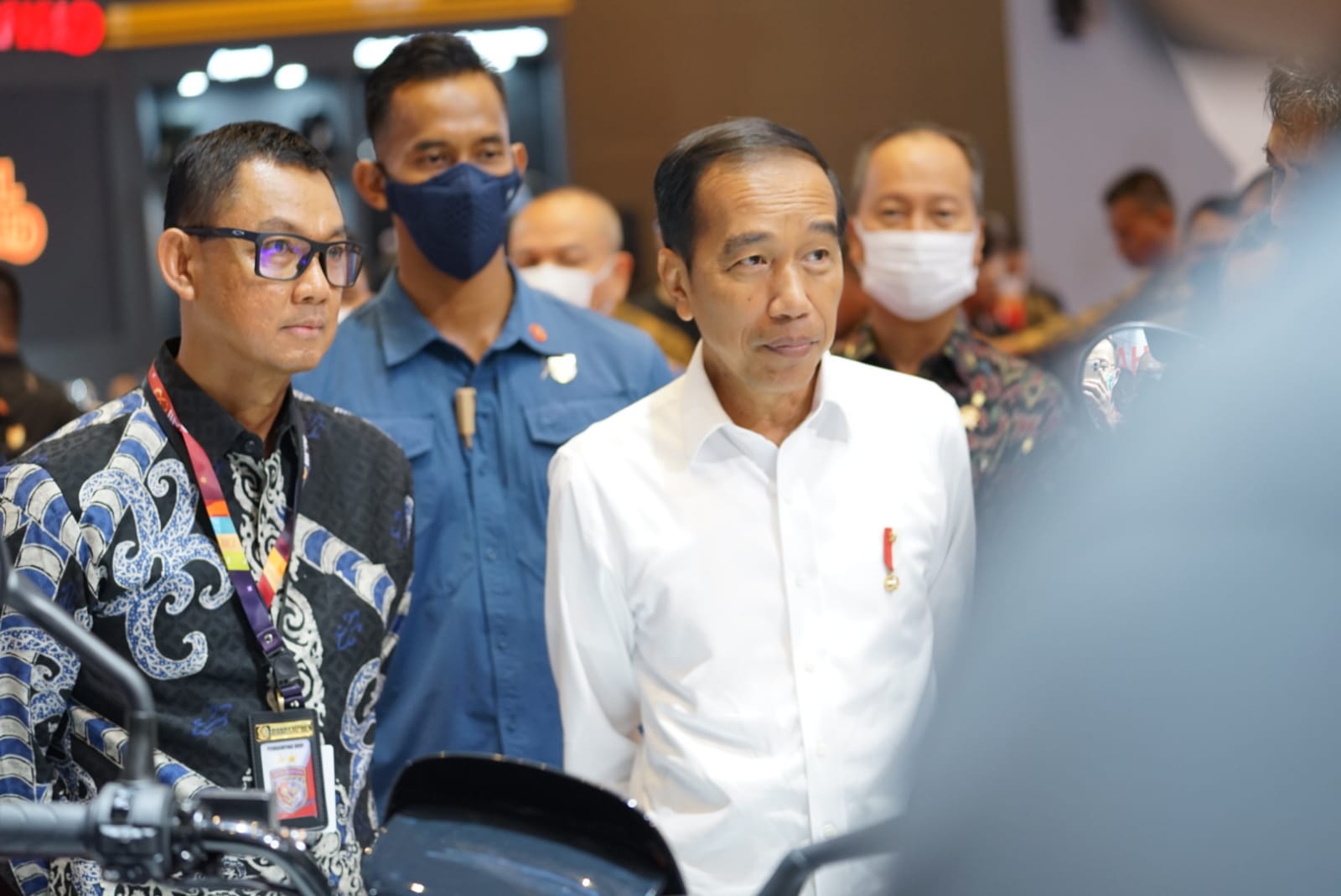 Presiden Jokowi mengatakan pemeirntah berkomitmen membentuk ekosistem bisnis kendaraan listrik dari hulu sampai hilir di acara IIMS 2023 di Jiexpo Kemayoran, Rabu, 16 Februari 2023 (Dok.PLN)
