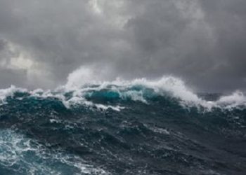 BMKG: Waspadai Potensi Gelombang Empat Meter Melanda Laut NTT