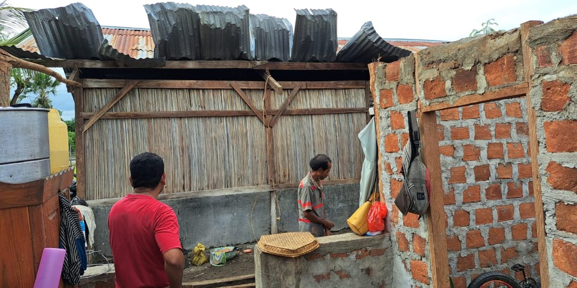 Angin Puting Beliung Rusak 15 Rumah di Kupang dan Pulau Semau 