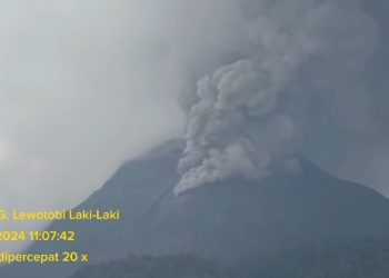 Erupsi Sehari Gunung Semeru, Marapi dan Lewotobi Laki-laki