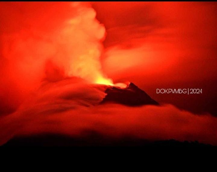 Gunung Lewotobi Membara, Pengungsi Malah Kembali ke Rumah