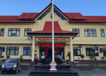 Perwira Polisi Nodai Ibadah Jumat Agung di Kupang