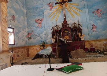 Gereja Santo Thomas Moruf di Maumere, kabupaten Sikka, rusak diterjang gempa pada 15 Agustus 2026. (Dok. Benadikta da Silva)